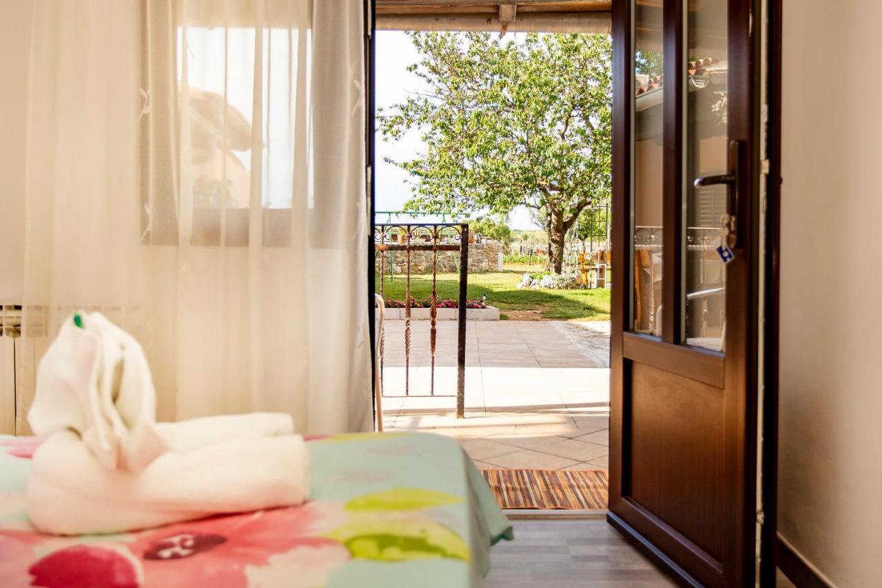 Apartmani Jurman Matohanci Buitenkant foto