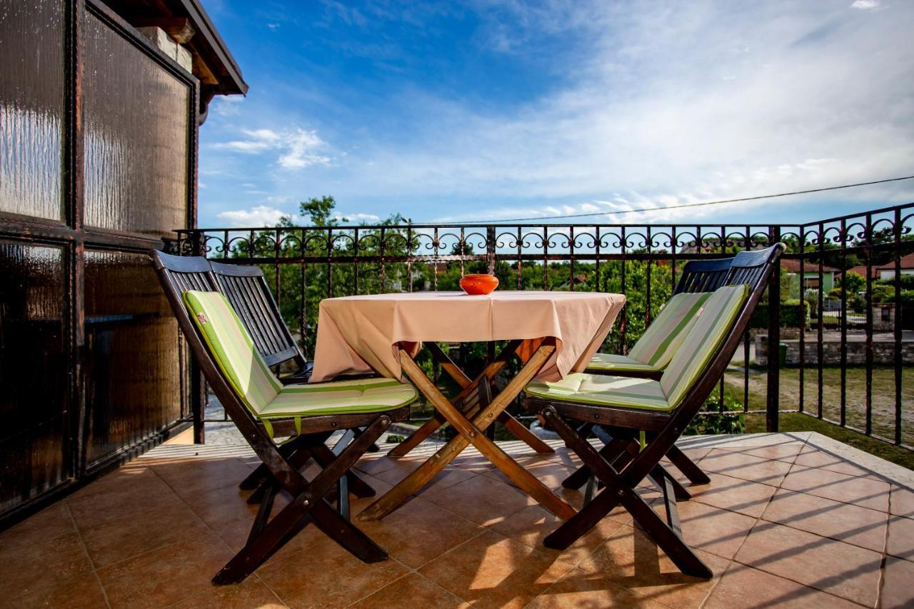 Apartmani Jurman Matohanci Buitenkant foto